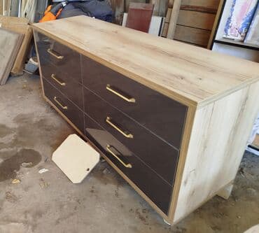 купить тумбу под телевизор: Комод для одежды, Б/у, Без зеркала, ЛДСП, цвет - Черный — 3