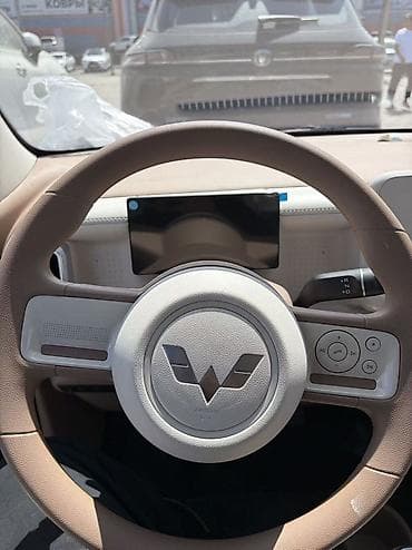 byd e9: Microcar : 2026 г., Электромобиль, Хэтчбэк — 9
