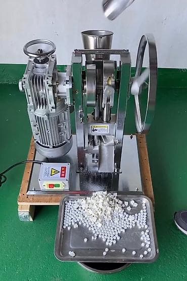 Медтовары: Аппарат для прессовки лекарств, витамин Под заказ из Китая В наличии — 4