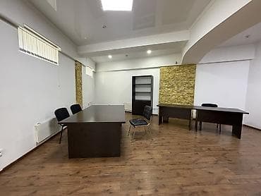 Кыймылсыз мүлк: 🏢 Продаётся коммерческое помещение в ЖК «Сымбат Классик» 📍 Район — 4