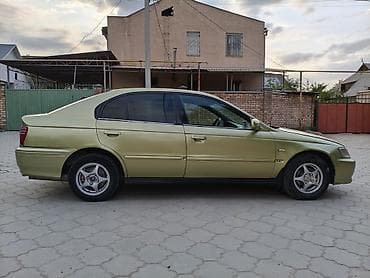 Унаа сатуу: Honda Accord: 2000 г., 1.8 л, Кол менен иштөөчү, Бензин, Седан — 4