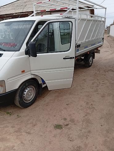 авто в такси: Volkswagen : 2004 г., 2.5 л, Ручные, Дизель, Пикап — 5