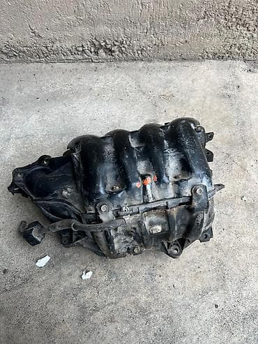 впускной колектор: Коллектор Toyota — 2