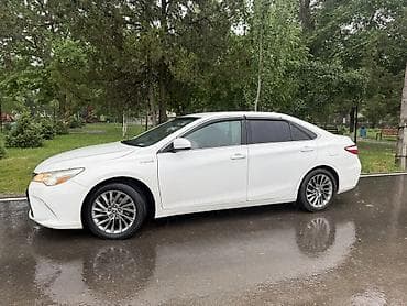 2017: Toyota Camry: 2017 г., Автомат, Гибрид, Седан — 4