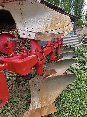 rx 590: Оборотный навесной плуг для трактора - Количество корпусов: 3 — 3