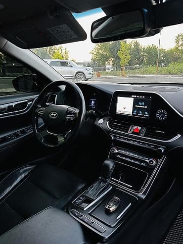 Hyundai Grandeur: 2018 г., 2.4 л, Автомат, Гибрид, Седан — 6