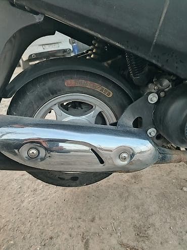скутер продажа: Тип скутера Suzuki, 125 куб. см, Бензин, Б/у — 4