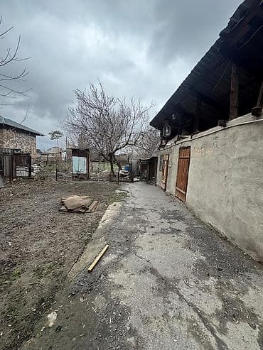 свердлова: 📌Продается дом в Новопавловке по улицу Свердлова. 📌Дом из жженного — 9