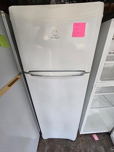 Холодильник Indesit, двухкамерный, верхняя морозильная камера