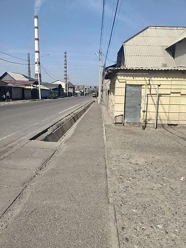 продаю частный дом в бишкеке: Продаётся дом с капитальным ограждением и въездными группами — 4