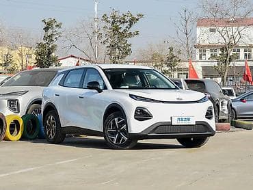 донголок 14 с: Changan Qiyuan Q05: 2026 г., Автомат, Электромобиль, Кроссовер — 6