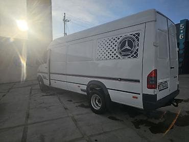 мотоблок дизел: Легкий грузовик, Mercedes-Benz — 9