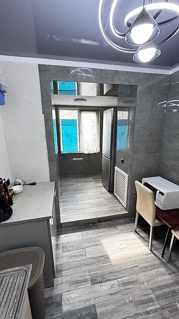 кольбаева: 1 комната, 39 м², Хрущевка, 1 этаж — 3