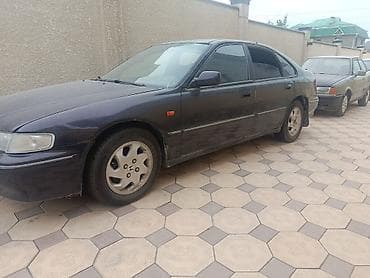 Продажа авто: Honda Accord: 1997 г., 1.8 л, Механика, Бензин, Седан — 3