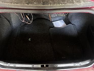 мотор жок: Volkswagen Vento: 1995 г., 1.8 л, Кол менен иштөөчү, Бензин, Седан — 4