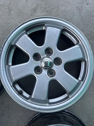 Куйма Дисктер R 15 Toyota, Комплект, тешиктери - 5, Колдонулган — 3