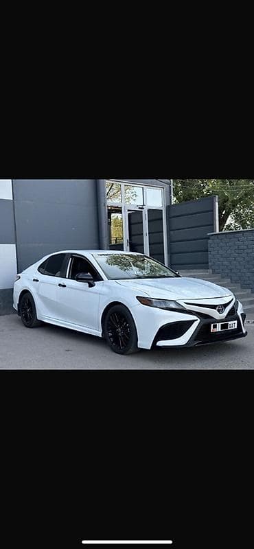 corolla 2016: Toyota Camry: 2021 г., Бензин, Седан — 1