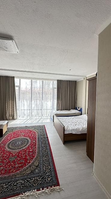 почасовые квартиры: Квартира, ЦО Asia Palace, Сары-Ой, Детская площадка, Парковка, стоянка, Охраняемая территория — 4