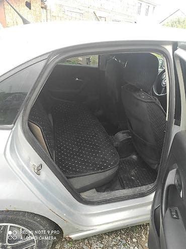 зеркало каракол: Volkswagen Polo: 2013 г., Кол менен иштөөчү, Седан — 7