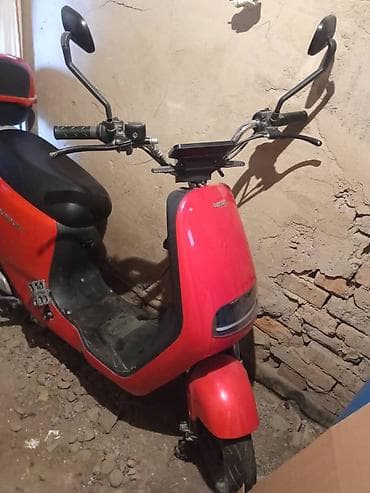 требует вложения: Электроскутер SUNSUN, красный цвет Характеристики и особенности: - — 7