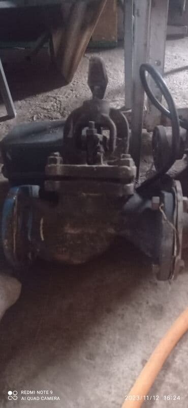 Продаю задвижки краны