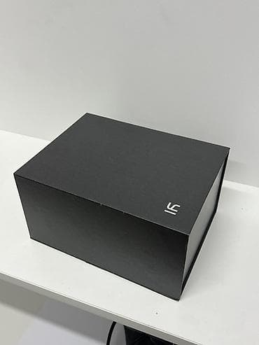 ipod.shuffle: Компактная беззеркальная камера LAFALINK (логотип LF) в подарочной — 4