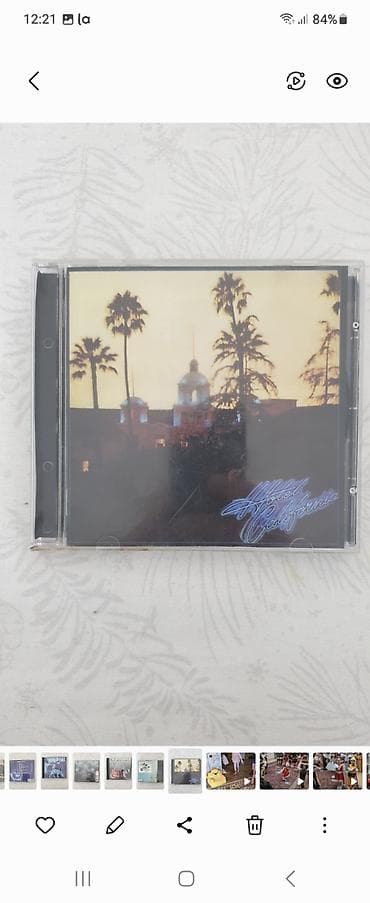 60 кг 6 серия: CD диски: Supermax, Gilla, Eagles, Nazareth, Uriah heep и т.д. Диски — 9