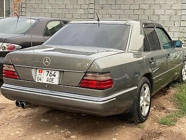 v class: Mercedes-Benz E-Class: 1994 г., 3.2 л, Автомат, Седан — 2