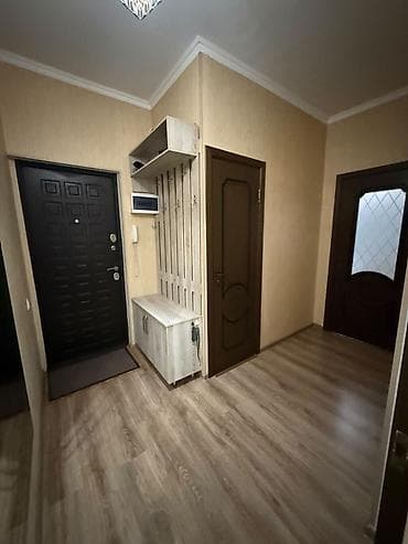1 комната, 42 м², 12 мкр 105 серия, 3 этаж, Свежий ремонт — 8