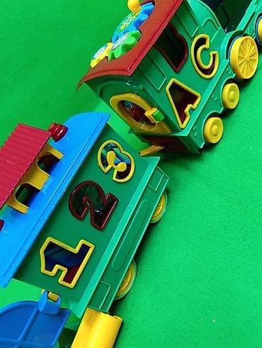 детский паровоз: Поезд игрушка музыкальная🚂 Комплектация товара: поезд, вагон, 3 — 8
