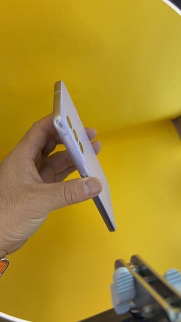 Аудиотехника: Samsung Galaxy S21 FE, Б/у, 256 ГБ — 9