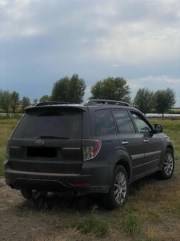 Subaru Forester: 2010 г., 2 л, Механика, Дизель, Кроссовер — 3