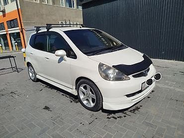 mini cuper: Honda Fit: 2003 г., Автомат, Бензин, Хэтчбэк — 2