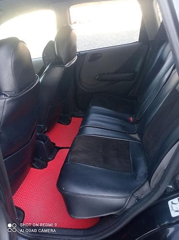 Honda Fit: 2005 г., 1.3 л, Вариатор, Бензин, Хэтчбэк