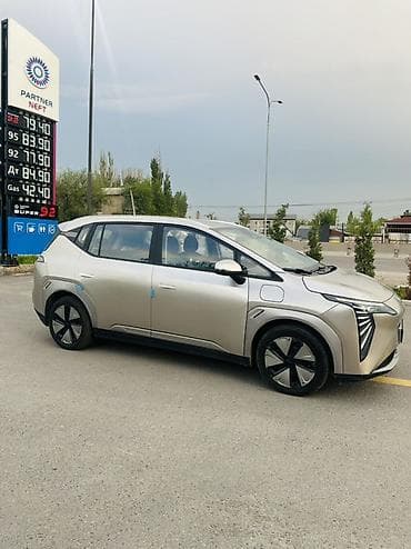 4a fe: Aion Y Plus запас хода 510 км
Обмен жок только наличка 
Срочно сатылат — 2