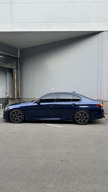 Транспорт: BMW 5 series: 2018 г., 4.4 л, Автомат, Бензин, Седан — 10