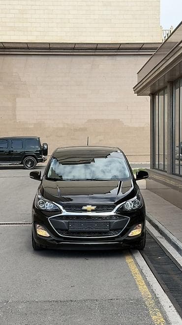 спри: Chevrolet Spark: 2019 г., 1 л, Автомат, Бензин, Хэтчбэк — 1