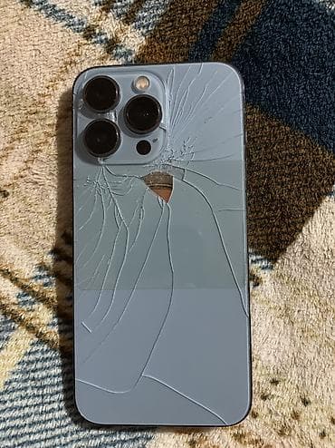 Мобильные телефоны: IPhone 13 Pro, Голубой — 7