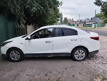 Kia Rio: 2017 г., Автомат, Бензин, Седан — 3