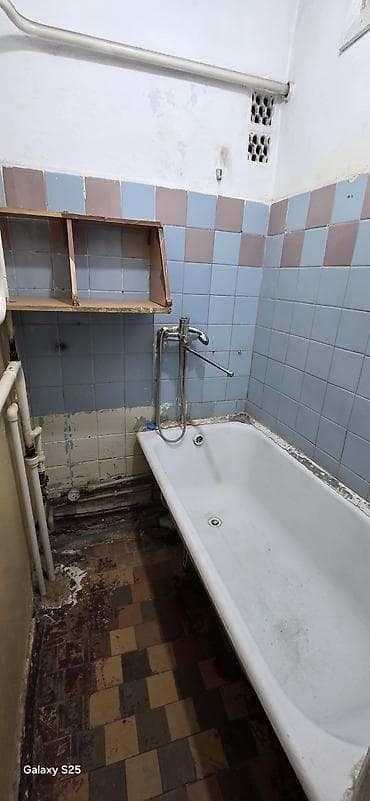 Продажа квартир: 1 комната, 30 м², Индивидуалка, 2 этаж, Требуется ремонт — 10