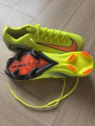 Футбольные бутсы Nike Mercurial с технологией Air Zoom - Тип