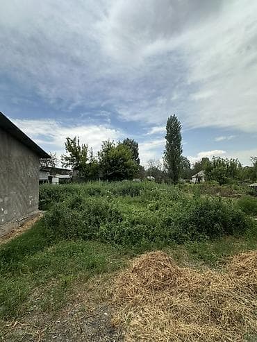 Недвижимость: Продается жилой дом с просторным закрытым двором и навесом по — 7