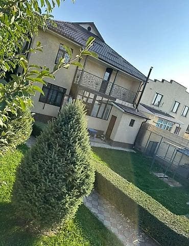 продаю гараж бишкек: СРОЧНО ПРОДАЕТСЯ ДОМ! -2 этажа -есть очок кана -топка,времянка -огород — 6