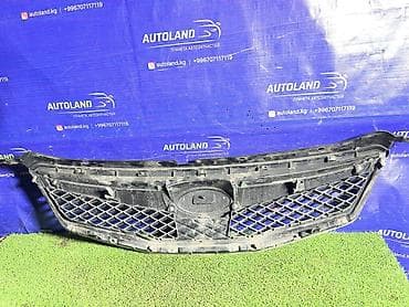 sr group: Решетка радиатора Subaru 2009 г., Б/у, Оригинал — 3