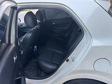 кто рио: Kia Rio: 2017 г., Автомат, Хэтчбэк — 7