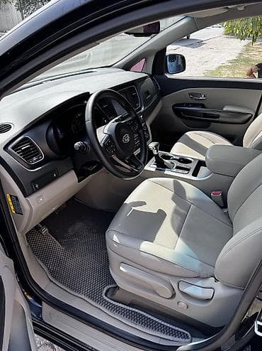 Продажа авто: Kia Carnival: 2018 г., 2.2 л, Автомат, Дизель, Минивэн — 9