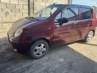 обмен на лабо: Toyota Avensis: 2001 г., Дизель, Универсал — 2