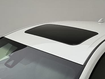 h 100: Toyota Prius: 2016 г., 1.8 л, Автомат, Гибрид, Хэтчбэк — 8