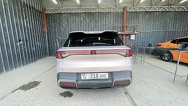 Voyah: Voyah : 2026 г., Автомат, Кроссовер — 3