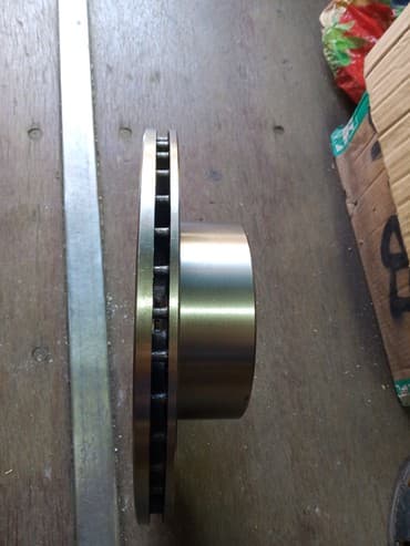 e39: Предний тормозной диск BMW Китай — 1